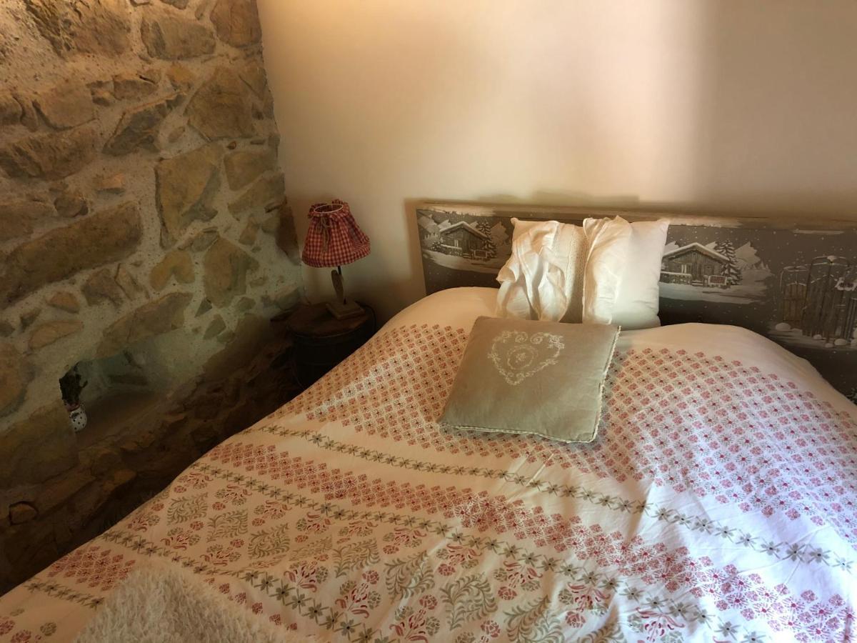 Le Chalet De La Goutte Saint-Appolinaire  Kültér fotó